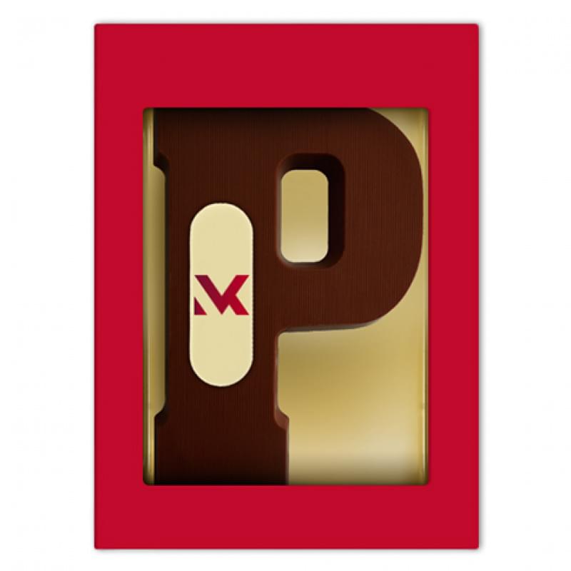 Chocoladeletter puur A t/m Z met marsepein logo