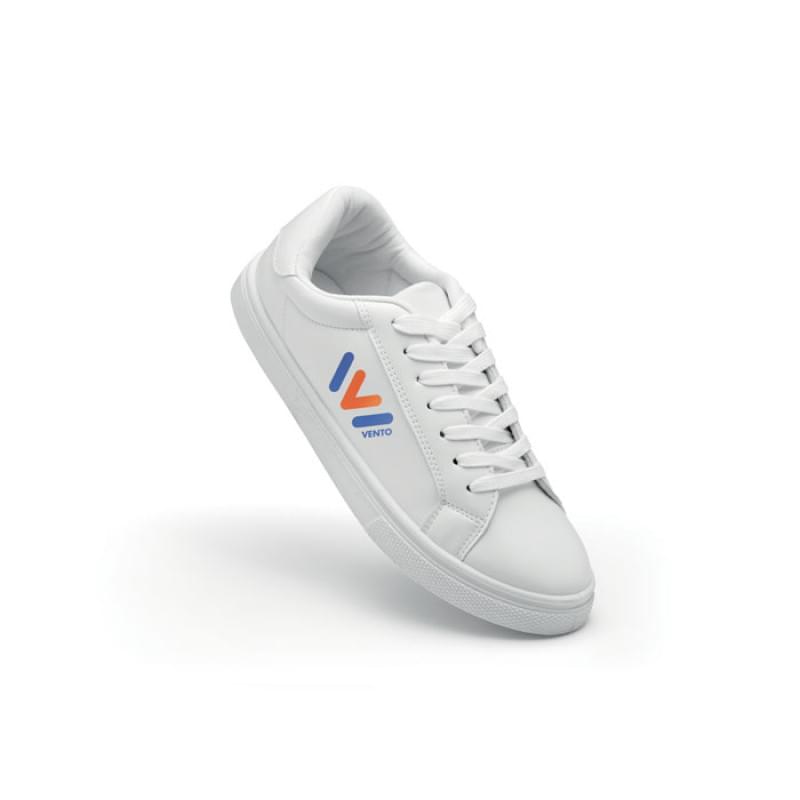 Sneakers maat outlet 37